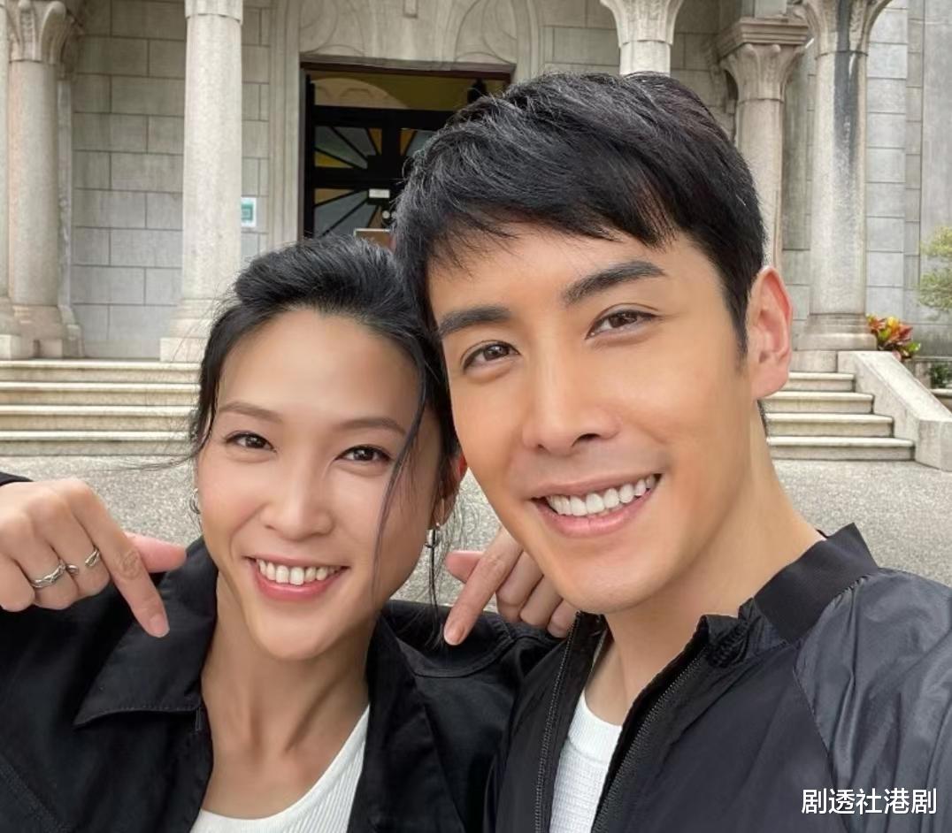 TVB|内地高人气!TVB上位小生凭帅气长相吸粉,网上开直播观看人数上万