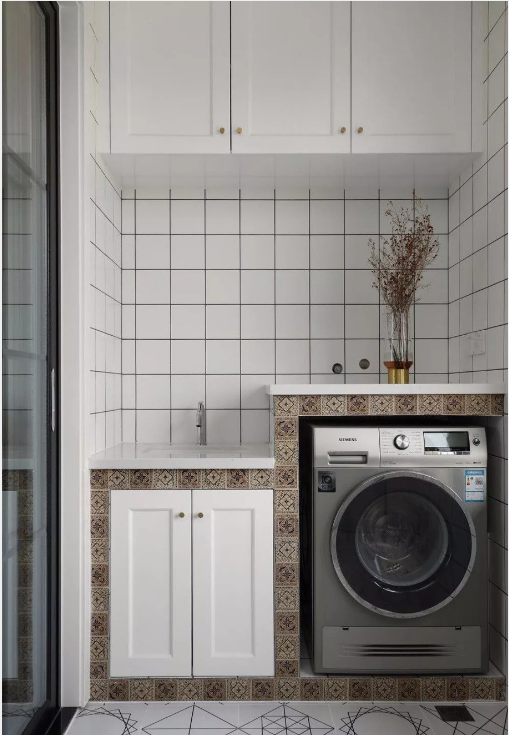 102㎡北欧三居室，时尚清新设计，虽然简约但住得舒服