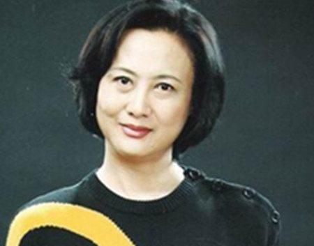 柏寒|演员柏寒：丈夫意外离世，她又患癌，留下儿子给海清养