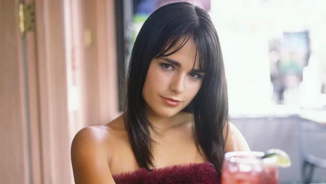 乔丹娜·布鲁斯特|乔丹娜·布鲁斯特到底发生了什么 从高光到隐藏 一切都烟消云散