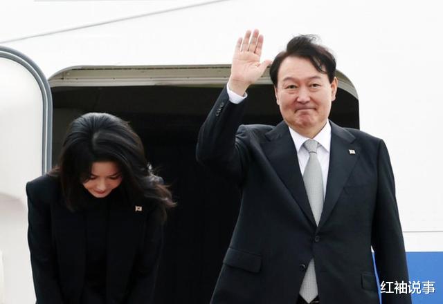 韩国|韩国第一夫人脸垮了,脸蛋成功抢镜了,根本扛不住外媒高清镜头