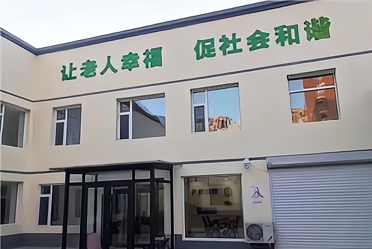 92岁独居老太被邻居哄骗卖房养老,96万房款被私吞,后来怎样了?