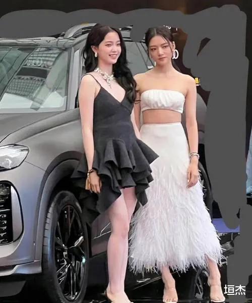 蒋欣|女星红毯“灾难现场”: 倪妮上半身太壮,蒋欣看起来像150斤