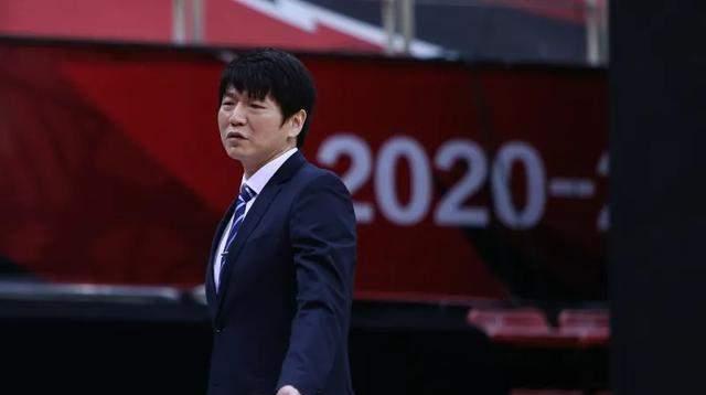 广东男篮|邱彪失算了，原本沈梓捷赵义明横扫老迈张兆旭结果碰到硬汉陶汉林