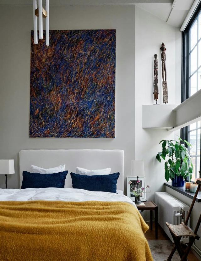 60㎡住宅，装饰画无所不在，那叫一个有艺术气质，看完想买画装饰