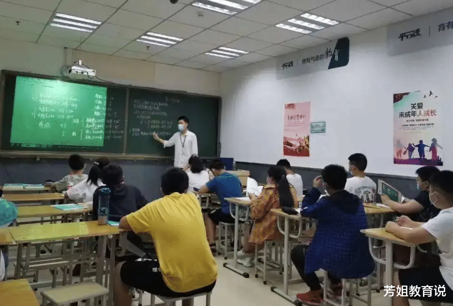 教师|中考成绩不佳,是去读职高还是选择“烂高中”?资深教师这么说