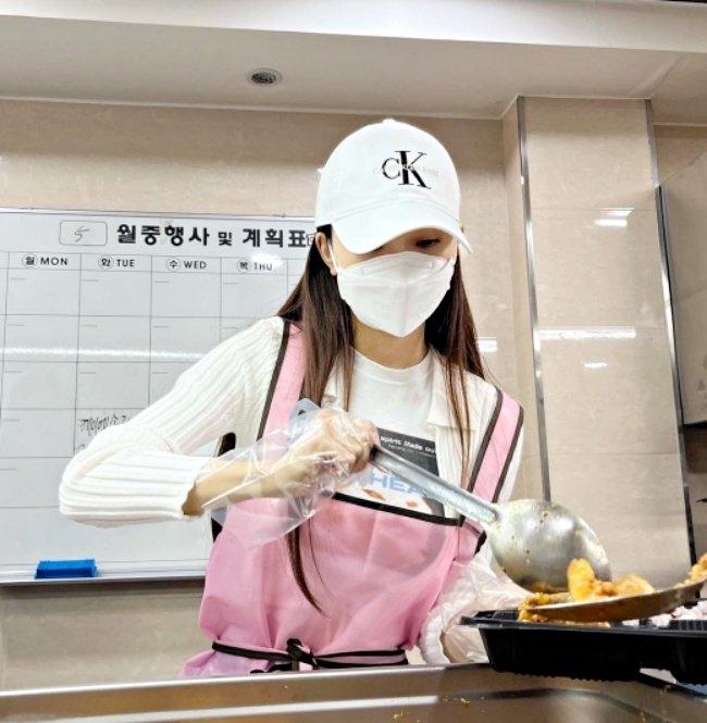 宋智雅|《单身即地狱》宋智雅IG首晒「超辣腹肌照」复出!神隐4个月动向流出