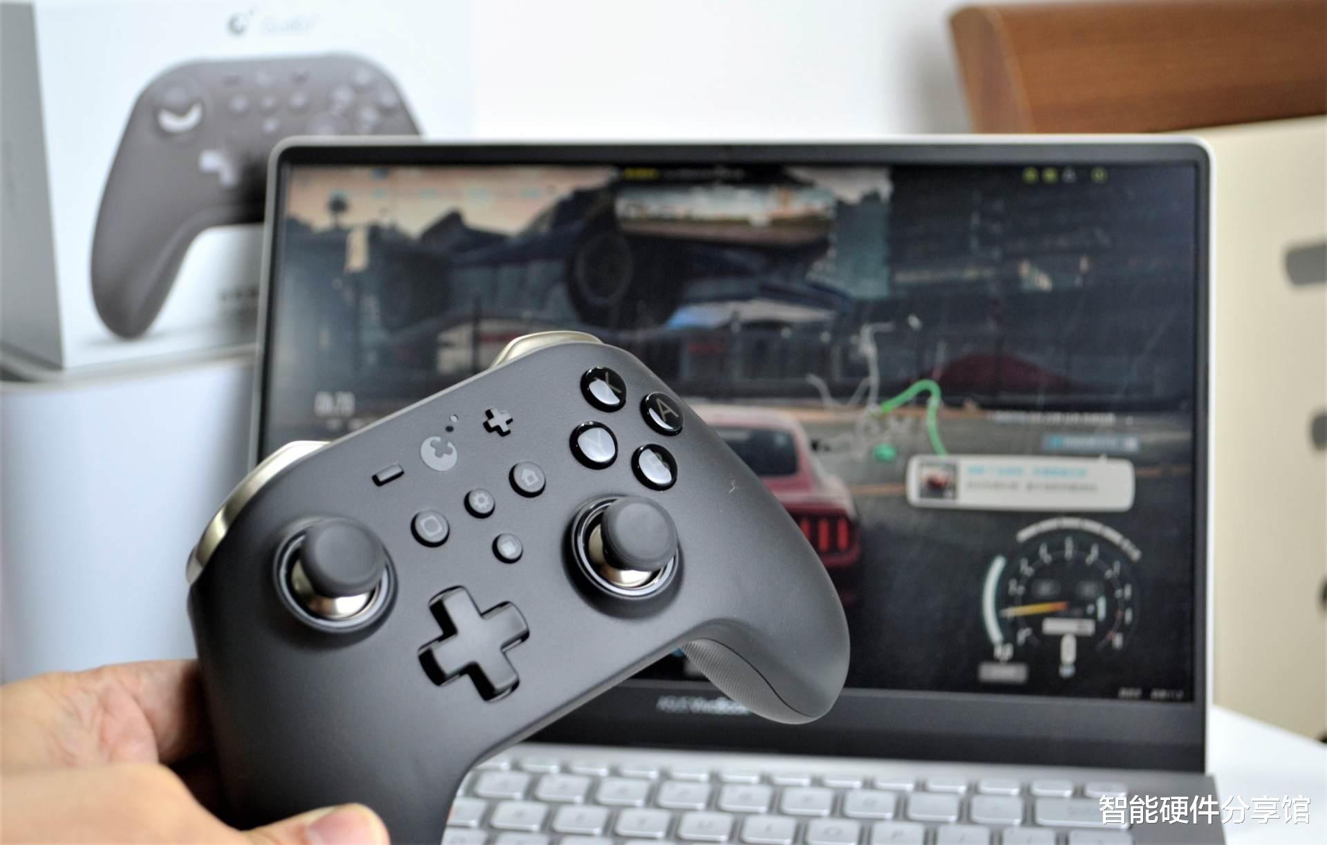 固态硬盘|游戏如何一键连发?谷粒金刚2PRO手柄上手体验,畅享刺激游戏新体验