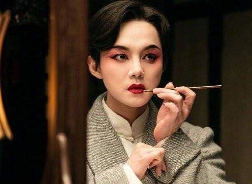 尹正 尹正剧组照曝光,被吐槽减肥失败成“照骗”,本人发文回应求放过