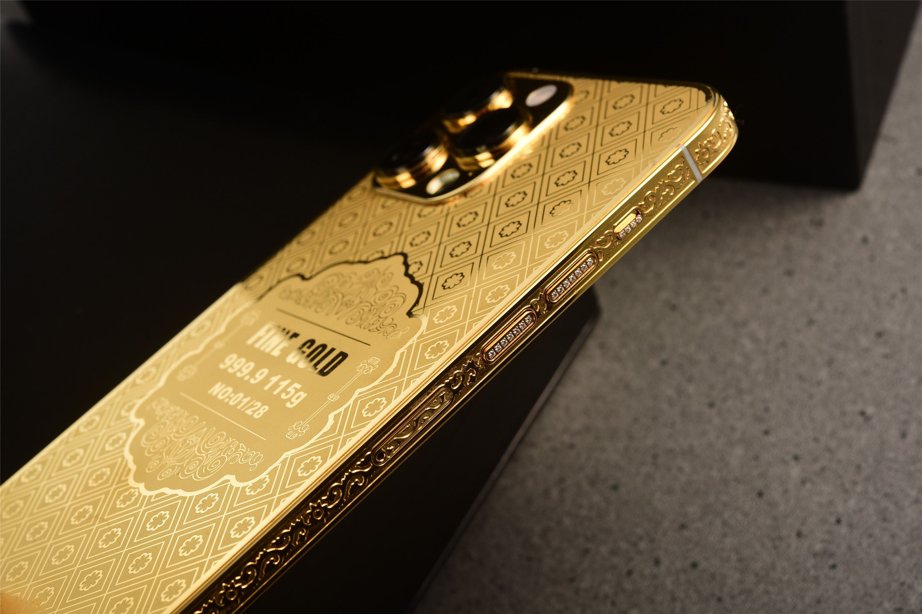 iPhone|为什么近7成明星都选择了iPhone,而不是国产手机?原因很简单