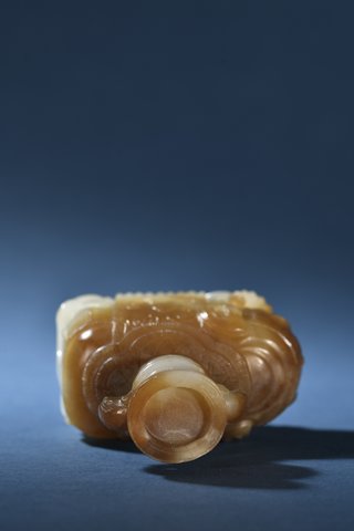 |清代 和田玉繁荣昌盛摆件