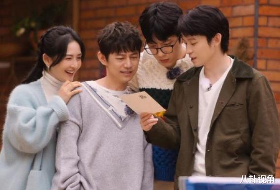 谢娜|事业尴尬期！谢娜被东方卫视退货，与徒弟杨迪一起录制新节目