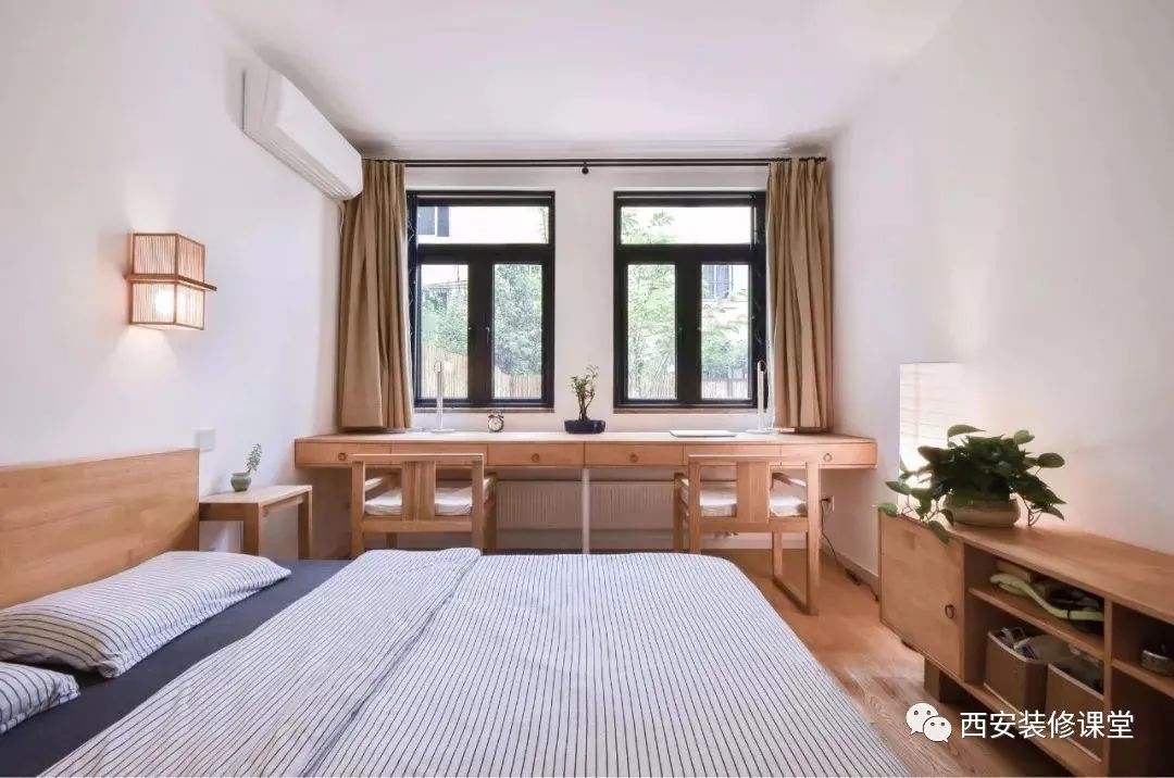 利用窗户定制超级书桌，这样做更好