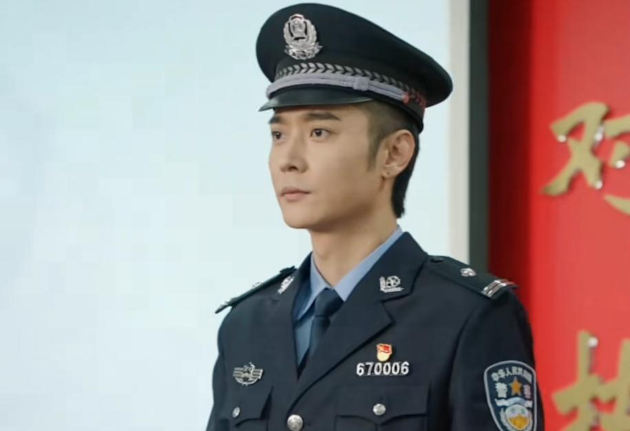 勇者无惧:揭晓警察身份几乎没人惊讶,这种卧底现实中能活着吗?