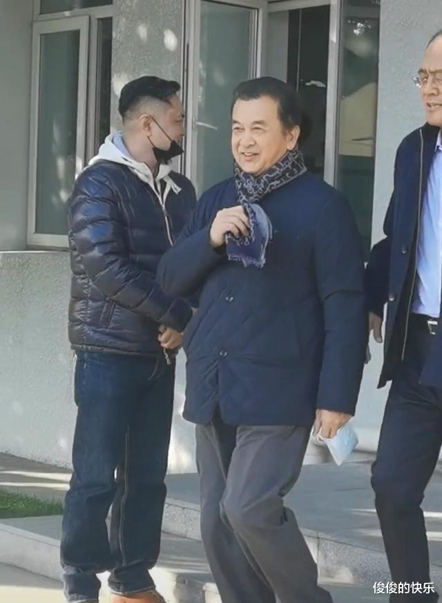 黄宏|春晚钉子户黄宏：29岁上春晚，55岁被撤职后隐退，他经历了什么