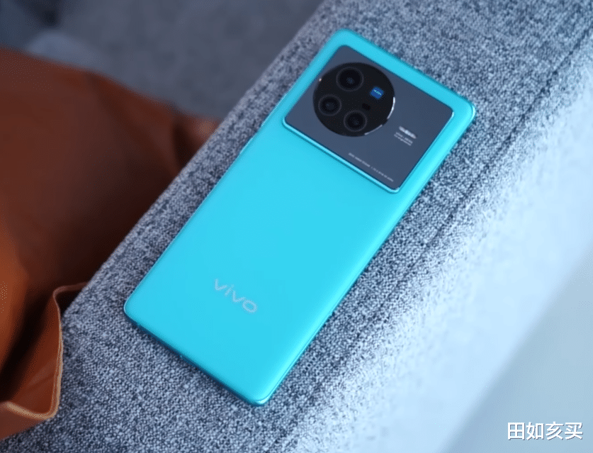 小米科技|vivoX80和小米12掰手腕，均有4nm芯片，价格都是3699元该买谁？