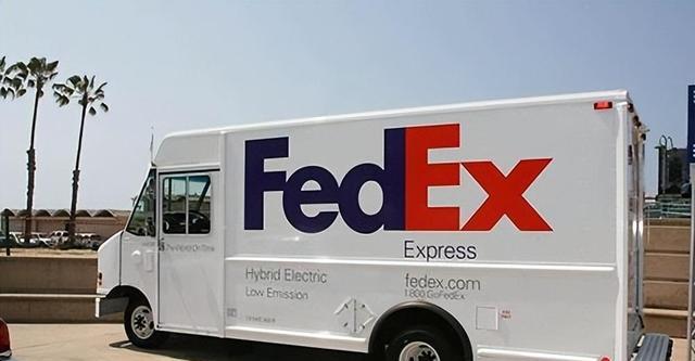 直播带货|直播带货在中国很吃香,为什么在国外却做不走?国外网红不吃香?