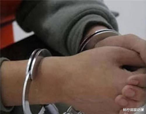 妻子被侵犯,丈夫上门讨要说法,见妻子曼妙姿势,连捅恶霸十几刀