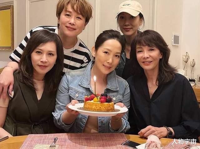 易烊千玺|吴美珩：出道10年零绯闻，隐婚为富豪生儿女，今保养有术无心复出