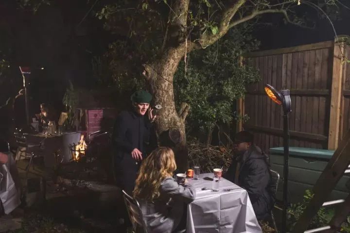 伦敦网红餐厅冲上榜单第一！514万人排队预约…却被扒出是场骗局