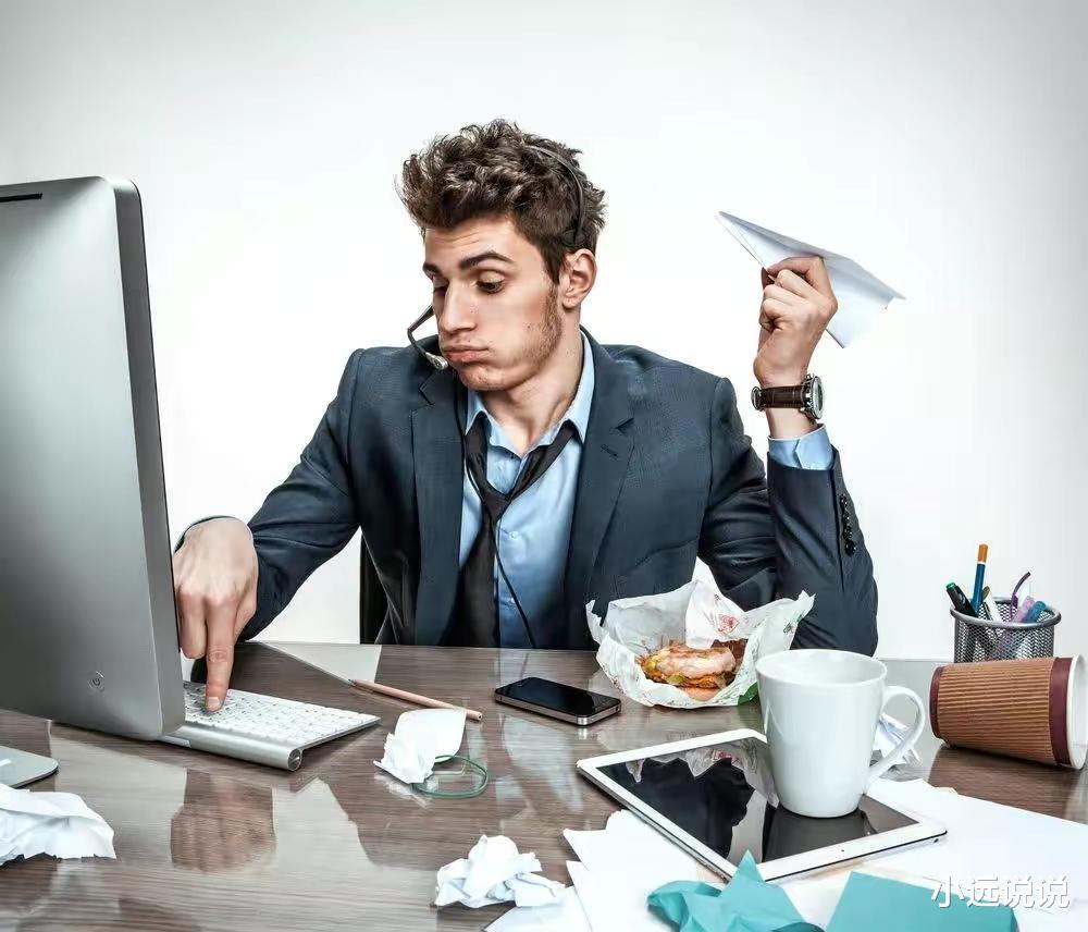 消失的双休,回不去的8小时工作制——加班造就的问题不容忽视