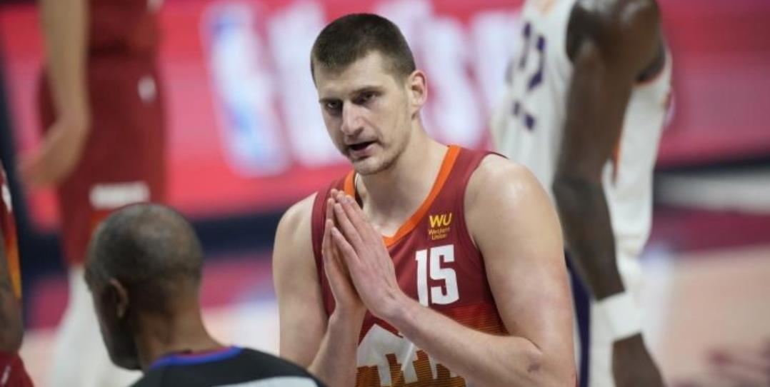 天津男籃|僅一夜！詹姆斯官方好消息，考辛斯獲新合同，威少正式發(fā)聲！