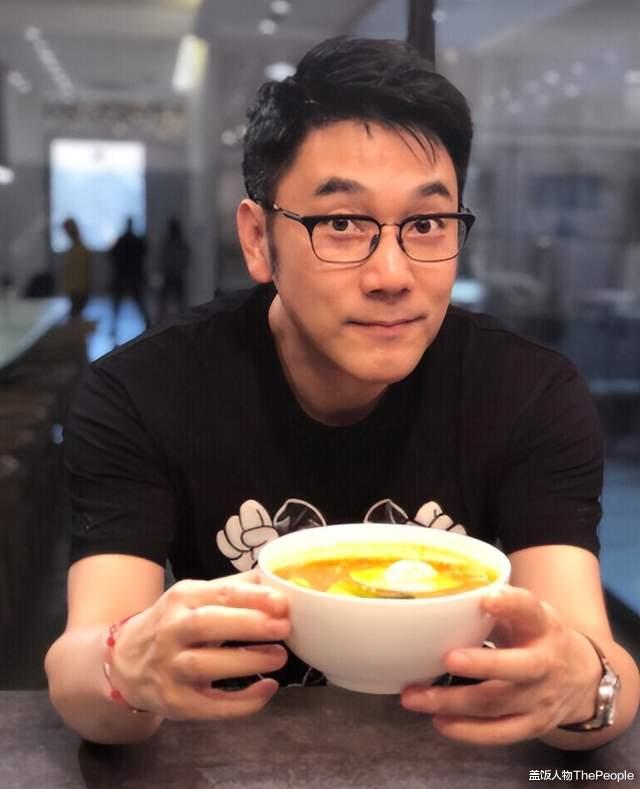 林依轮|深扒糊了的林依轮,才发现北京2栋楼、1.8亿一幅画,只是冰山一角