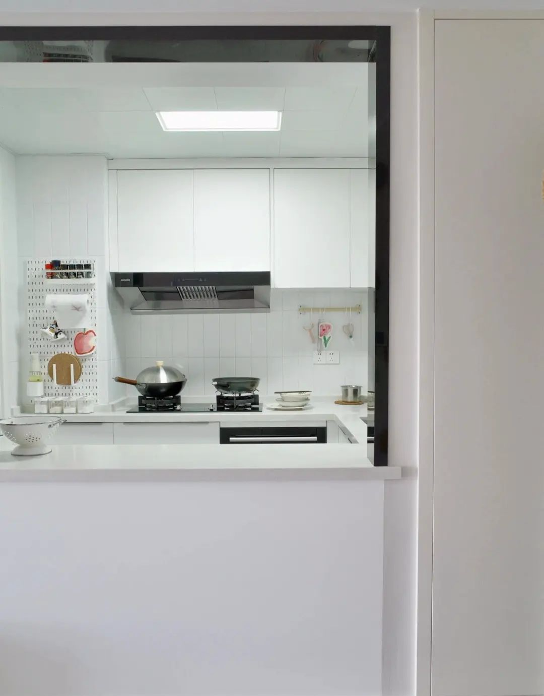 80平小三居时尚精致,诠释家的温馨和舒适,小家住出大气派的效果