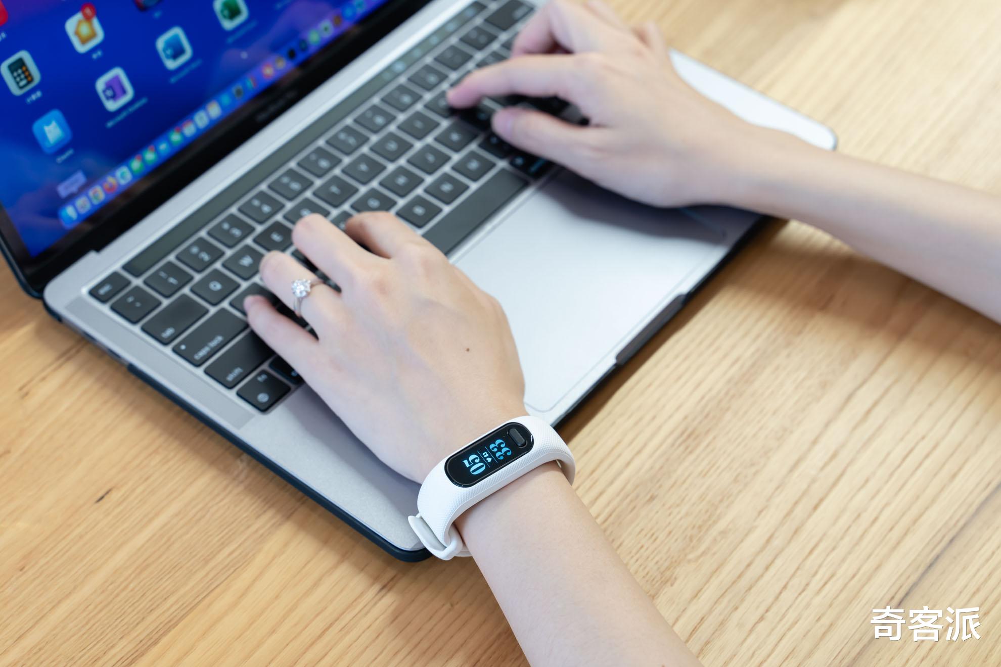 农业农村厅|GarminSmart 5运动健康手环评测：腕上智能小钢炮
