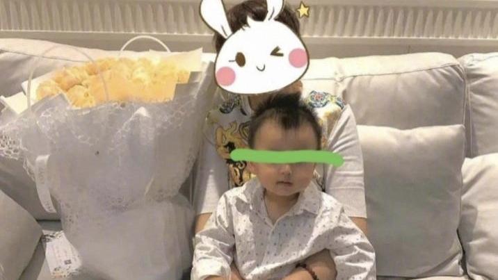 许雅钧|许雅钧被曝有一个三岁的私生子，孩子妈火速删号，孩子正面照曝光