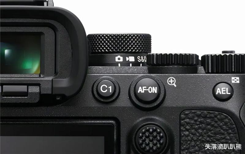 相机|A7M4终于能够原价买，趴趴却为啥入了A7S3？
