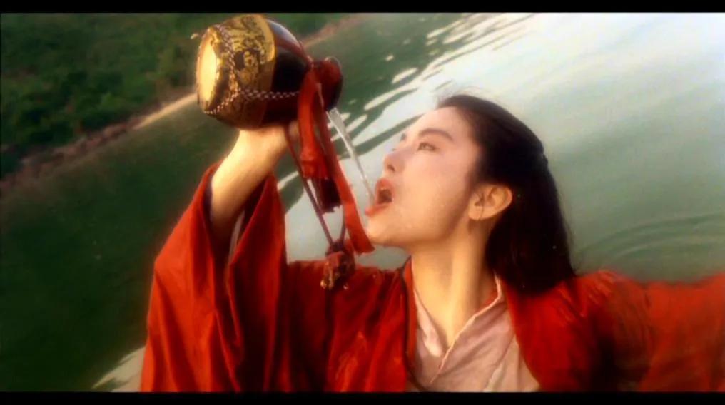 刘诗诗|5个“最美武打女侠”现状，苗圃最看得开，刘诗诗最被期待