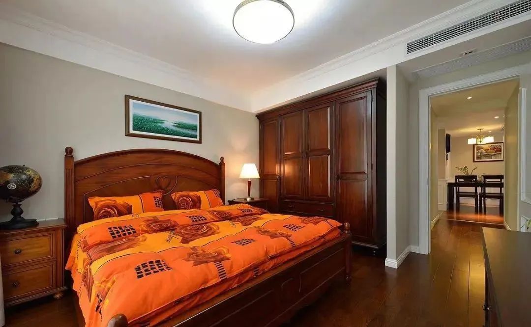 晒我家146平新房,老公非在客厅装半堵隔断墙,入住发现太明智!