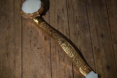 |舊藏和田玉“鎏金  蟠桃献寿 玉如意”.