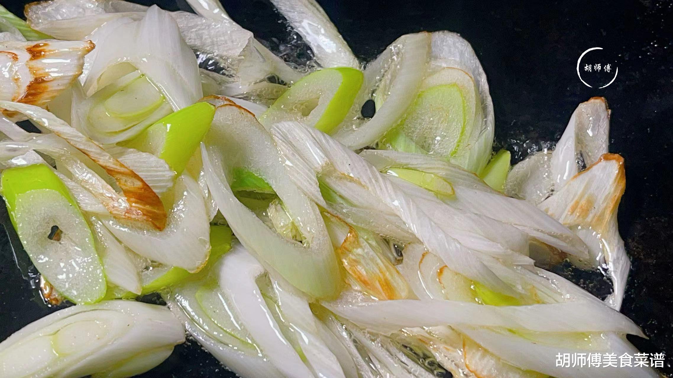 豆腐和它是绝配，堪称“补钙之王”！营养又便宜，随手一做，真香