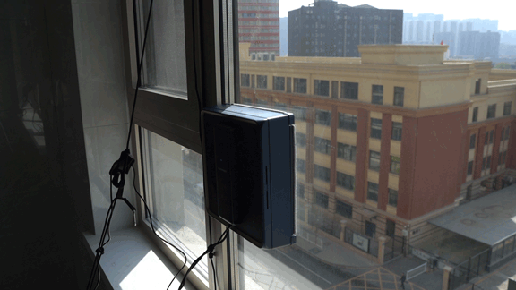 如何高质量擦窗:擦窗机初体验,户外擦窗不求人