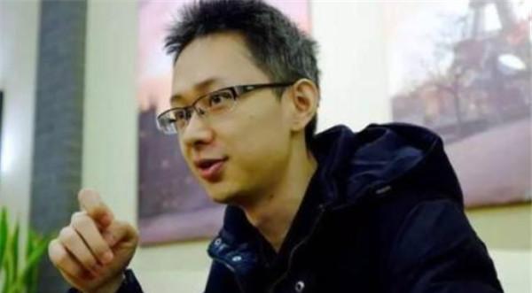 杨洋|《最强大脑》贾立平：一手魔方破了世界纪录，走红后和妻子离婚