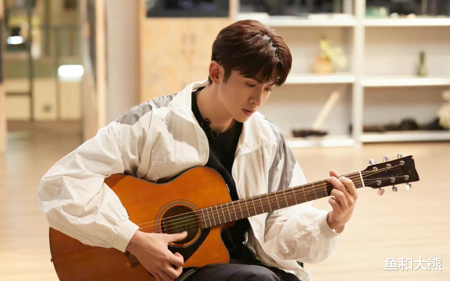 吴克群|《披哥2》释放16个席位,13人出道无悬念,4人有机会5人基本无缘