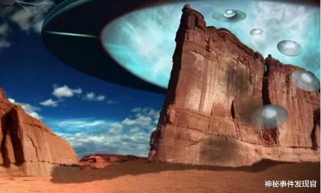 火星表面惊现‘人形生物’巡逻?身后还有半月形地下入口