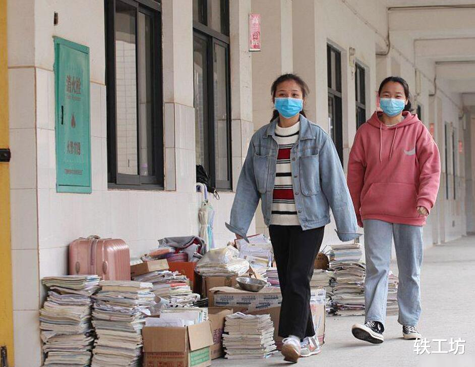 宿舍|初中的学霸，上高中后多数会成为学渣？资深教师说出实情，很在理