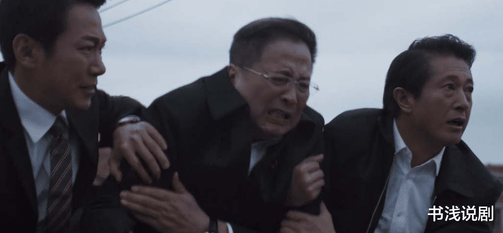 对决|《对决》首播,欧豪主演,老戏骨加盟,观众评价“刀刀见血”!