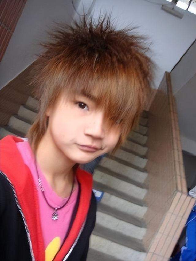 童星|8位“天才童星”现状,多人大起大落,两人锒铛入狱,命运差距大