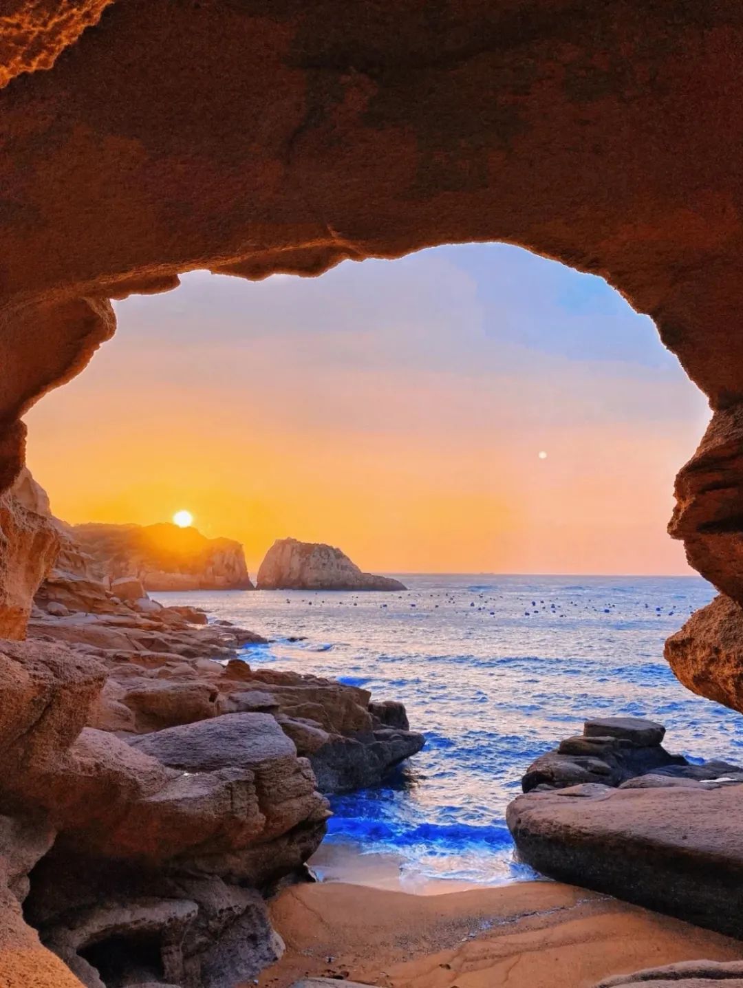 |海岛风光媲美夏威夷,被誉为中国的斯里兰卡,文艺村庄如人间仙境