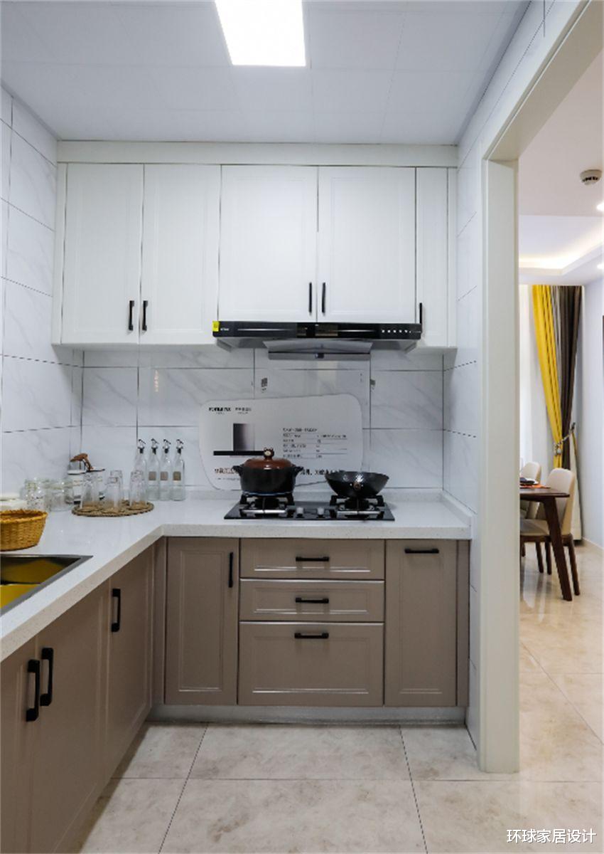 油烟机选侧吸好还是顶吸好?看完这4个对比,就明白该如何选择了