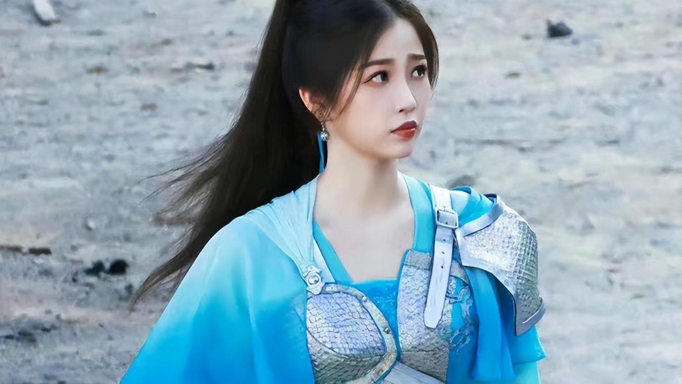 许凯|虞书欣《祈今朝》铠甲照曝光！胸部设计好丑，男配战损妆不输许凯