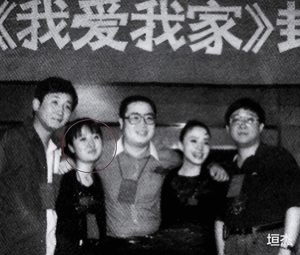 张丰毅|生而为人,我很抱歉?这3位“星二代”均为父母嫌弃,实惨