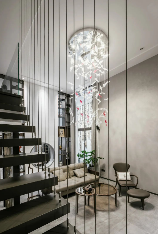 80后夫妻买350㎡别墅,全屋轻奢豪装,自带庭院实在羡慕