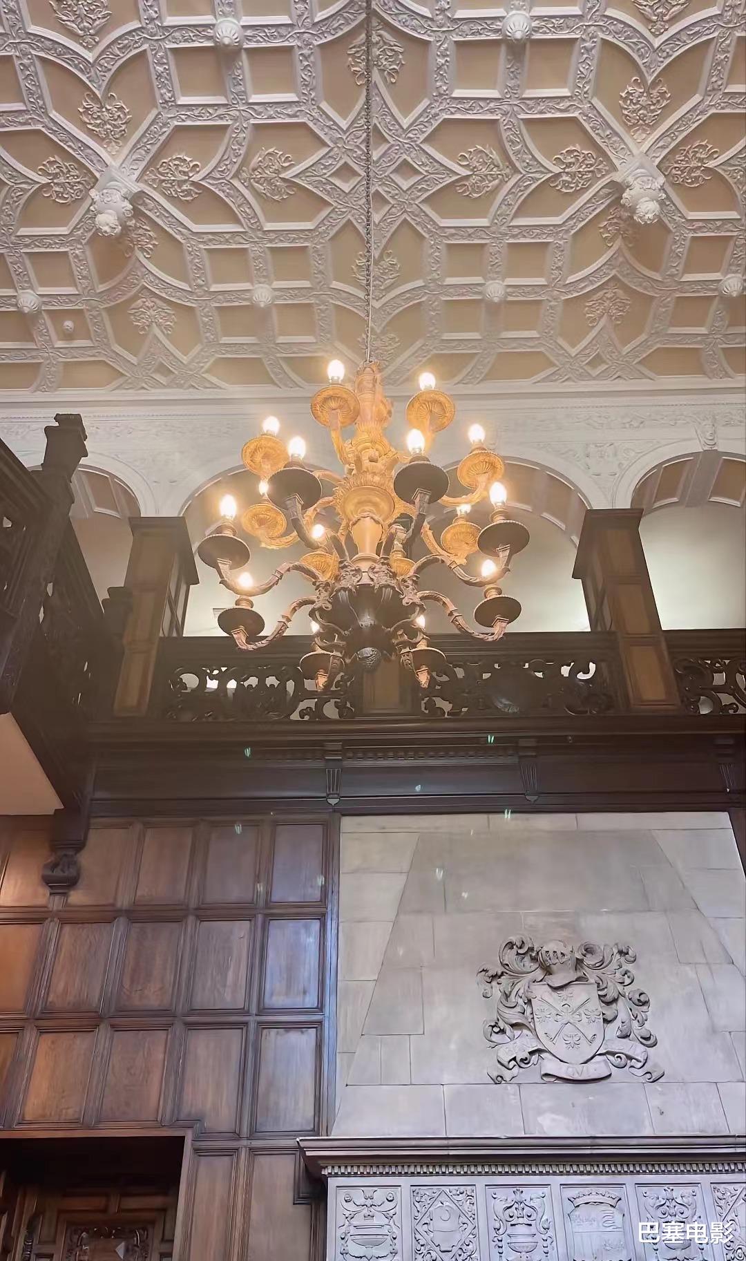 李嫣|星二代留学照曝光:王诗龄贵族范,李嫣朋友多不输王菲,哈利放飞