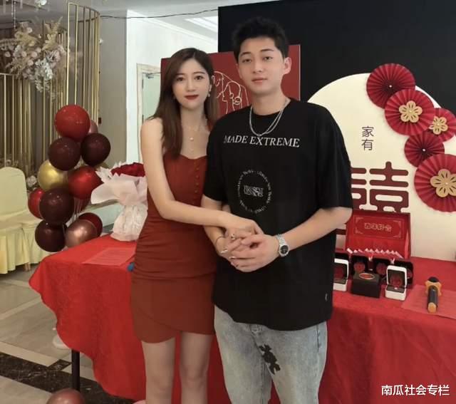 安徽:女子发布订婚宴照片被谣传为会所8号技师,女子:清者自清
