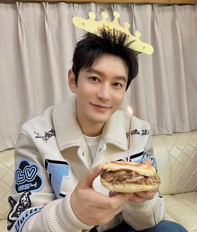 冯绍峰|冯绍峰《星河长明》奇幻剧情可期,男主却被观众吐槽“又老又丑”